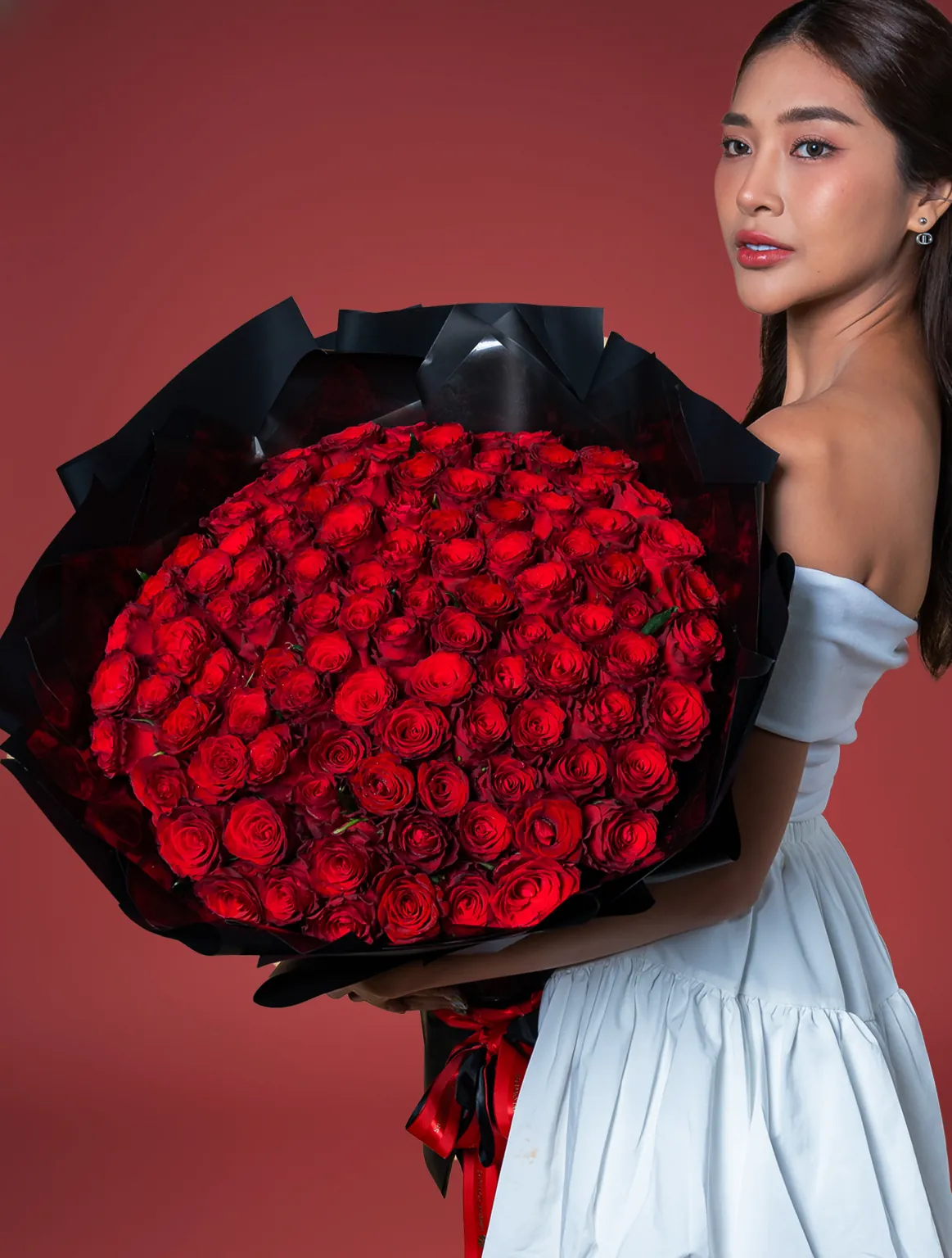 100, 200 & 300 Red Roses